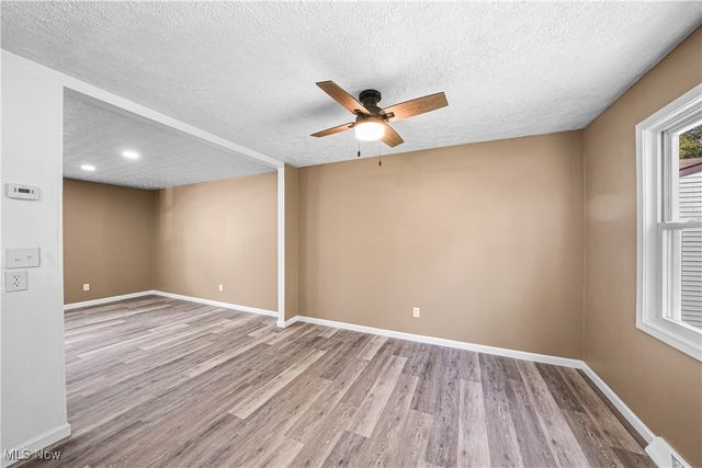 9130 Elm Circle, Windham, OH 44288