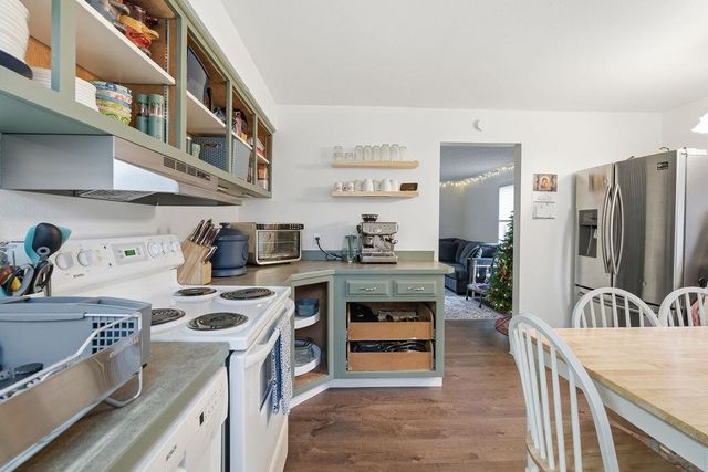 4317 N Evergreen Rd, Spokane, WA 99216