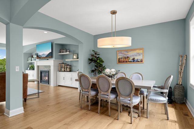 9971 Lawson Lane, Eden Prairie, MN 55347