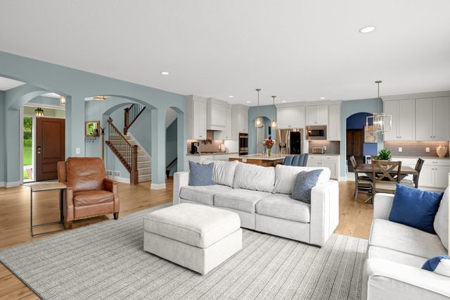 9971 Lawson Lane, Eden Prairie, MN 55347