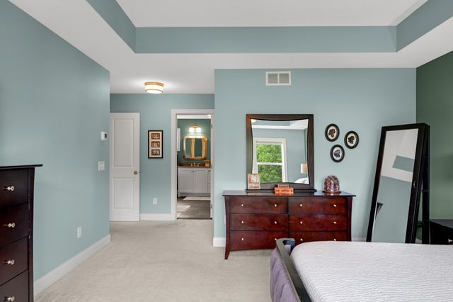 9971 Lawson Lane, Eden Prairie, MN 55347