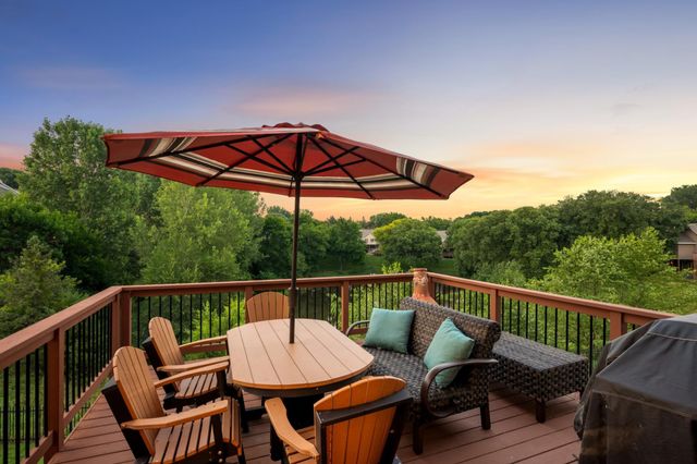 9971 Lawson Lane, Eden Prairie, MN 55347