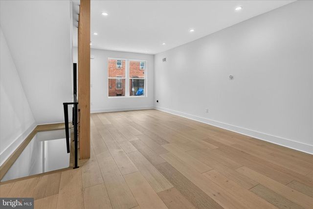 517 DIAMOND ST, Philadelphia, PA 19122