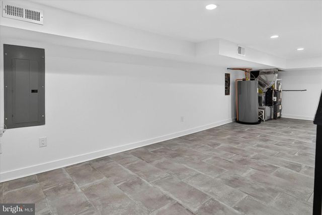 517 DIAMOND ST, Philadelphia, PA 19122