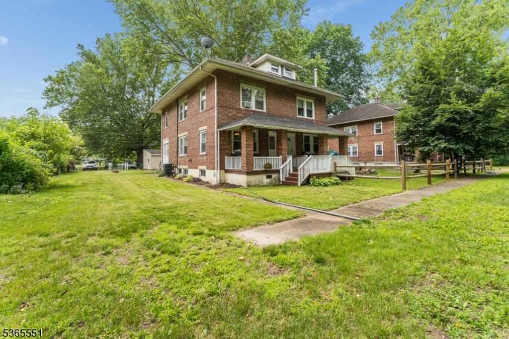 7 Mill Rd, Holland Twp., NJ 08848