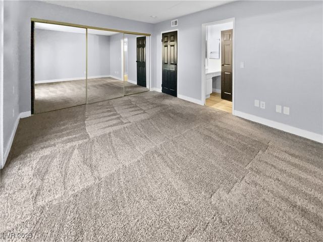 2080 Karen Avenue 49, Las Vegas, NV 89169