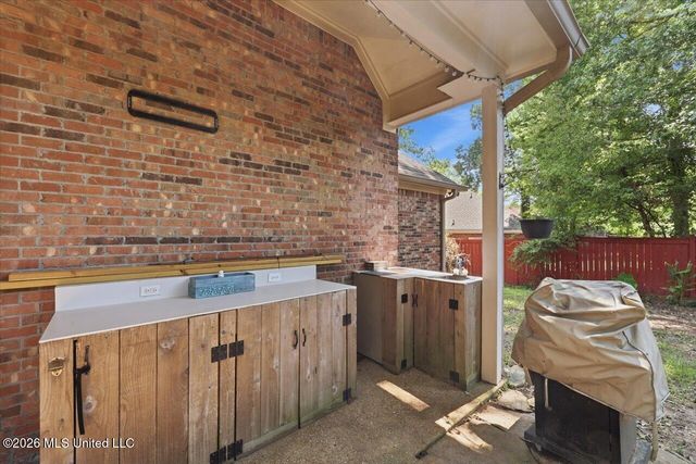 106 Ellicot Burn, Clinton, MS 39056