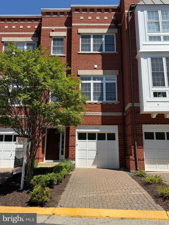 12108 KINSLEY PL, Reston, VA 20190