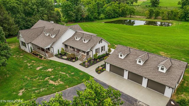 1418 Old Powder Springs Way, Sevierville, TN 37876