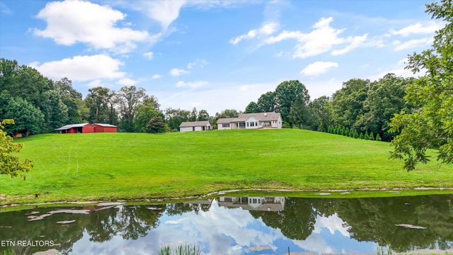 1418 Old Powder Springs Way, Sevierville, TN 37876