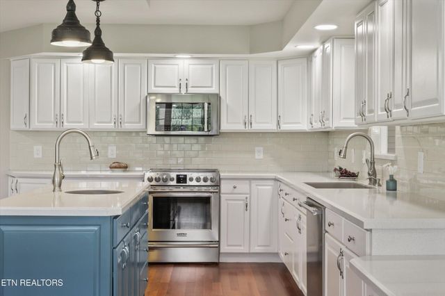1418 Old Powder Springs Way, Sevierville, TN 37876