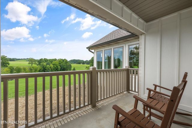 1418 Old Powder Springs Way, Sevierville, TN 37876