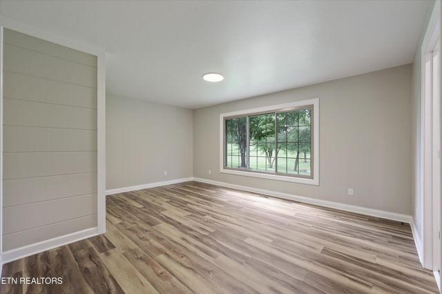 1418 Old Powder Springs Way, Sevierville, TN 37876