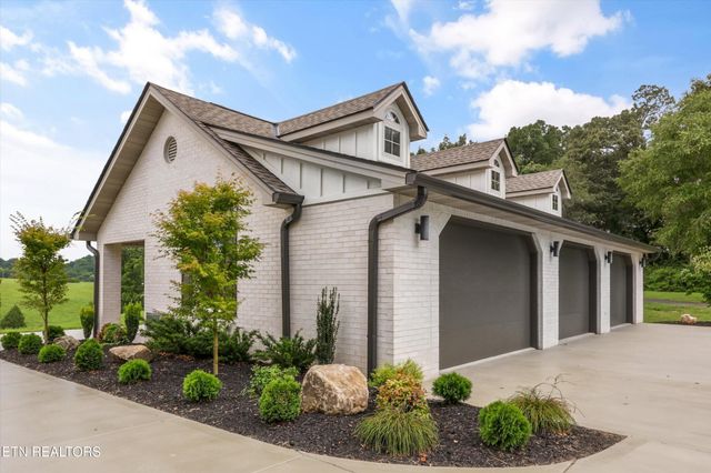 1418 Old Powder Springs Way, Sevierville, TN 37876