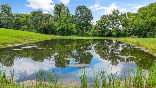 1418 Old Powder Springs Way, Sevierville, TN 37876