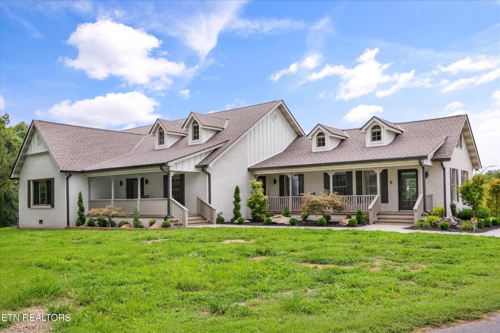 1418 Old Powder Springs Way, Sevierville, TN 37876