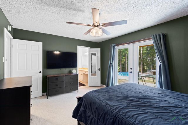 286 Hall Dr, Longview, TX 75605