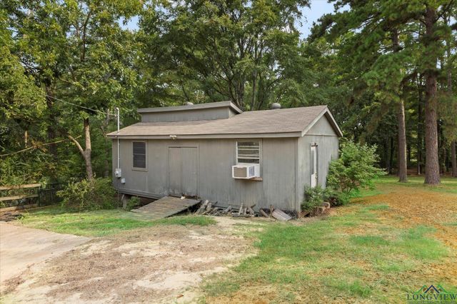 286 Hall Dr, Longview, TX 75605