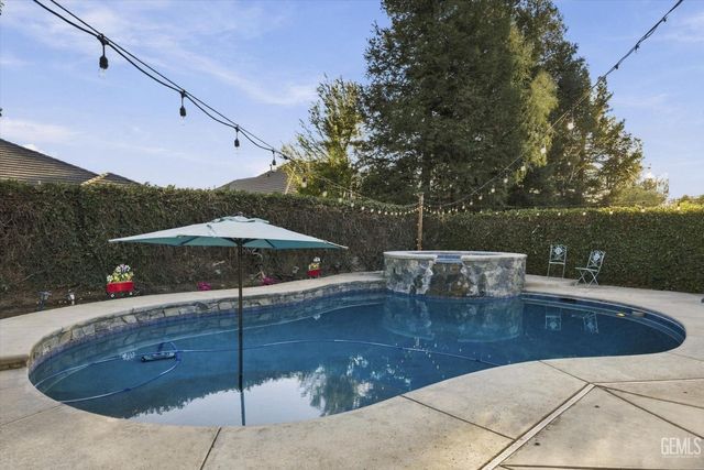 11709 Indianapolis Drive, Bakersfield, CA 93312
