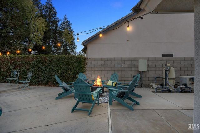 11709 Indianapolis Drive, Bakersfield, CA 93312