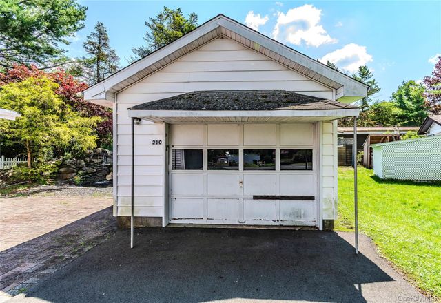210 Lake Shore Drive E, Rock Hill, NY 12775