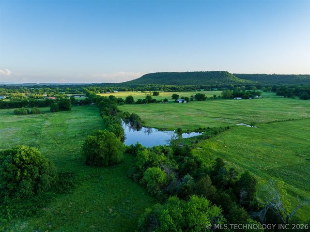 5874 E 273rd Street S, Porum, OK 74455