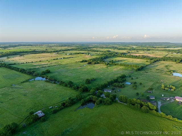 5874 E 273rd Street S, Porum, OK 74455