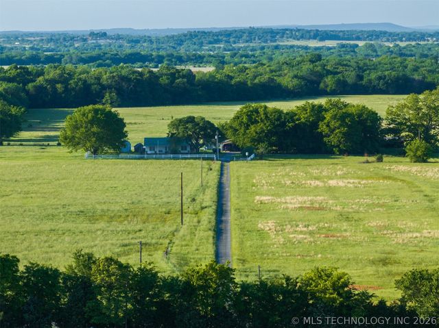 5874 E 273rd Street S, Porum, OK 74455