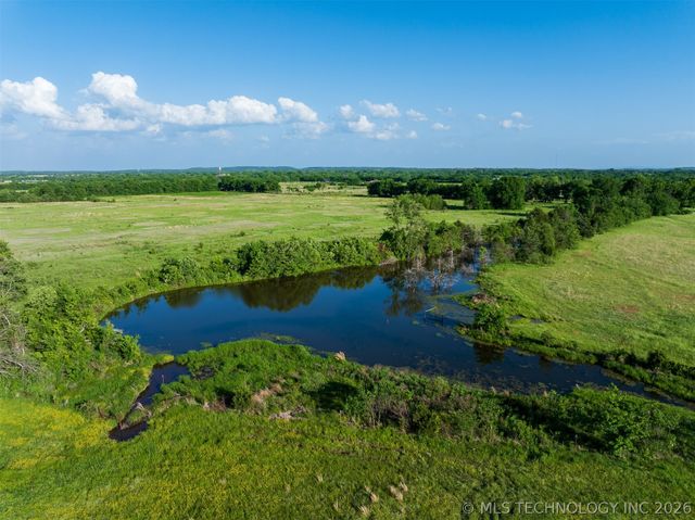 5874 E 273rd Street S, Porum, OK 74455