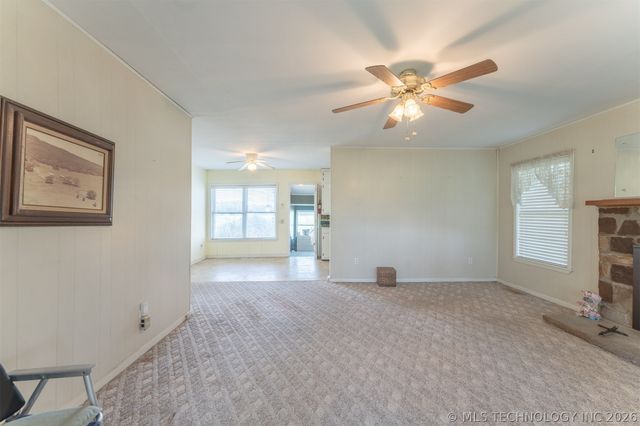 5874 E 273rd Street S, Porum, OK 74455
