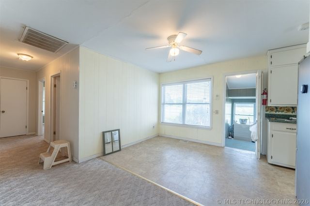 5874 E 273rd Street S, Porum, OK 74455