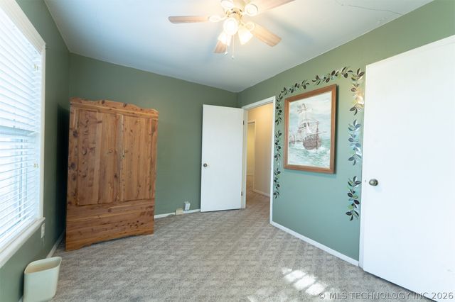 5874 E 273rd Street S, Porum, OK 74455