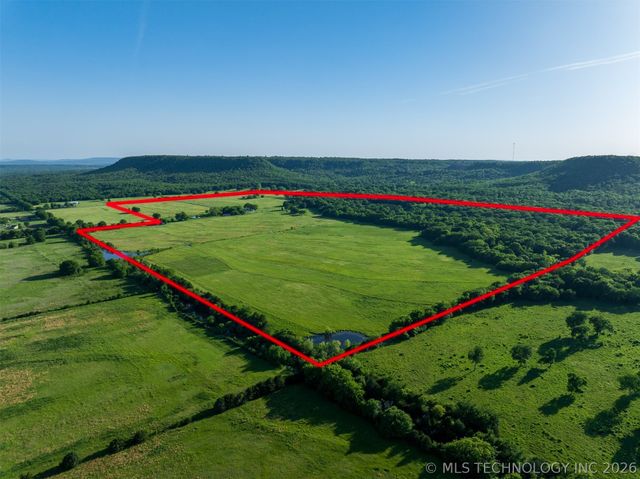 5874 E 273rd Street S, Porum, OK 74455