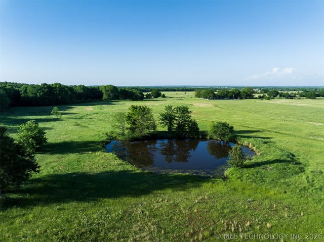 5874 E 273rd Street S, Porum, OK 74455