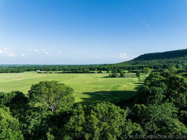 5874 E 273rd Street S, Porum, OK 74455