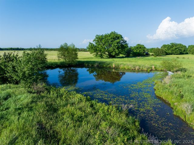 5874 E 273rd Street S, Porum, OK 74455