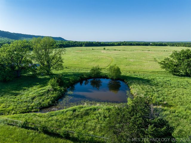 5874 E 273rd Street S, Porum, OK 74455