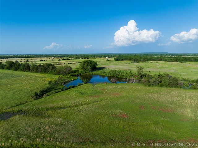 5874 E 273rd Street S, Porum, OK 74455