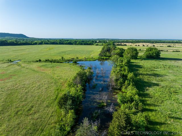 5874 E 273rd Street S, Porum, OK 74455