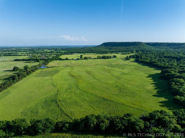 5874 E 273rd Street S, Porum, OK 74455