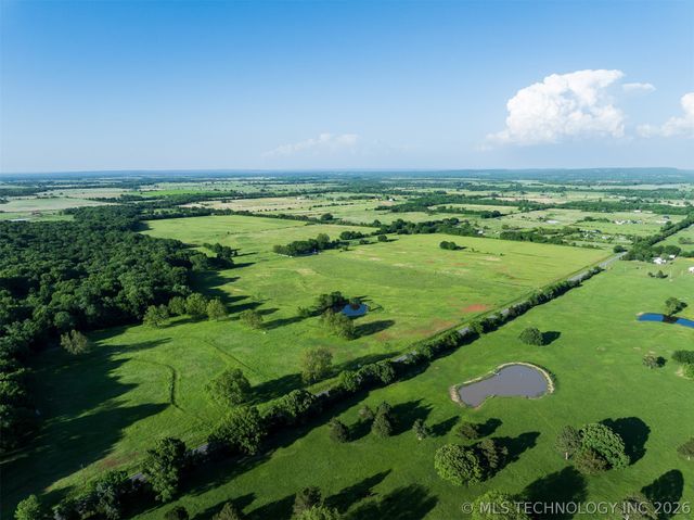 5874 E 273rd Street S, Porum, OK 74455