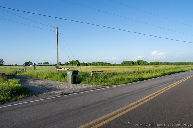 5874 E 273rd Street S, Porum, OK 74455