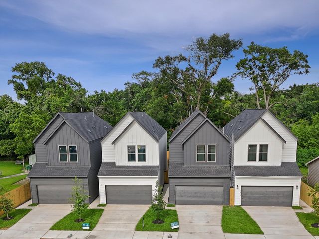 7416 Maxroy Street, Houston, TX 77088