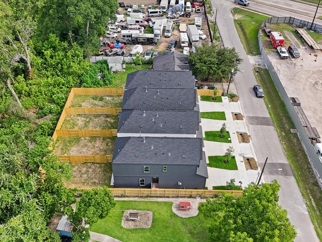 7416 Maxroy Street, Houston, TX 77088