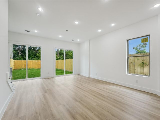 7416 Maxroy Street, Houston, TX 77088