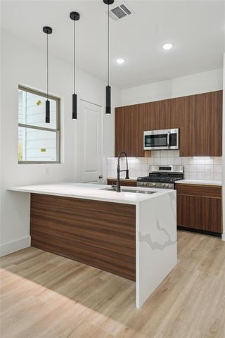 7416 Maxroy Street, Houston, TX 77088