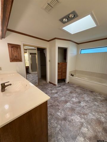 11985 County Road 1168, Tyler, TX 75703