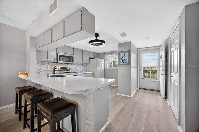 3310 LOVELAND BOULEVARD 405, Punta Gorda, FL 33980