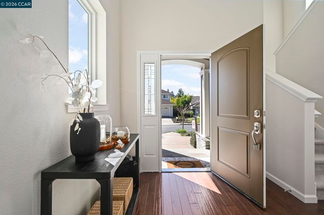 12 Paddock Ct, Pleasant Hill, CA 94523