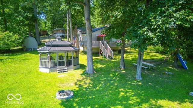 8681 S Kinman Drive, Nineveh, IN 46164